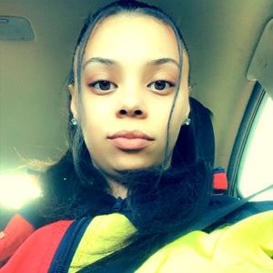 Meet your Posher, Ariel